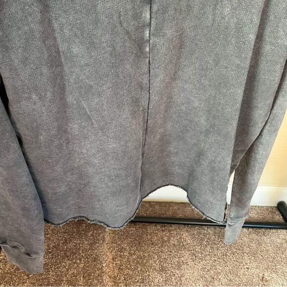 Free People Women's Small Sweater. - Picture 7 of 7